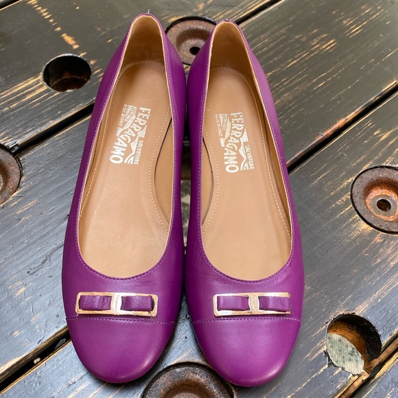 Ferragamo Purple Flats - Picture 1 of 11